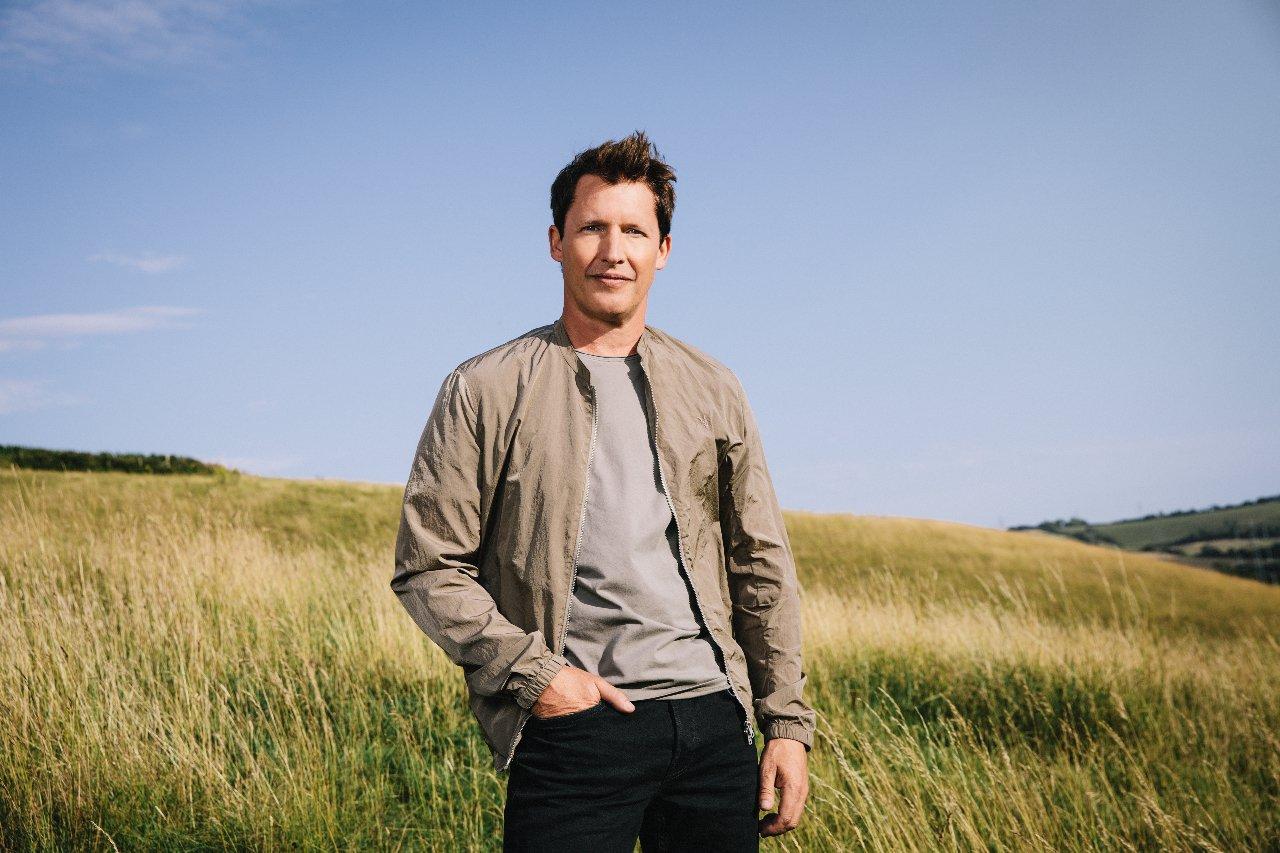 James Blunt Once Declared “You’re Beautiful”; On His New Album, He Finds Beauty In All Directions